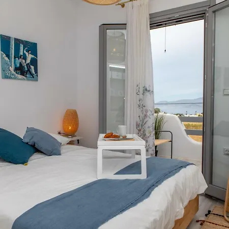 Apartament Unique 1 Bedroom Apt With A Huge Terrace & Magnificent Views *
