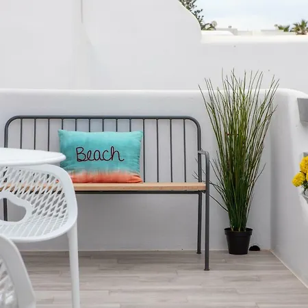 Unique 1 Bedroom Apt With A Huge Terrace & Magnificent Views Apartament